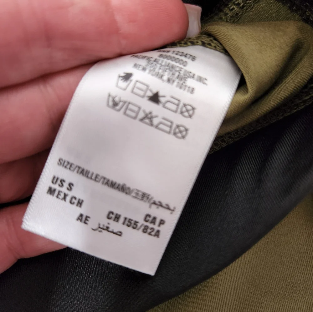 NWT Juicy Couture Short - Picture 3 of 4